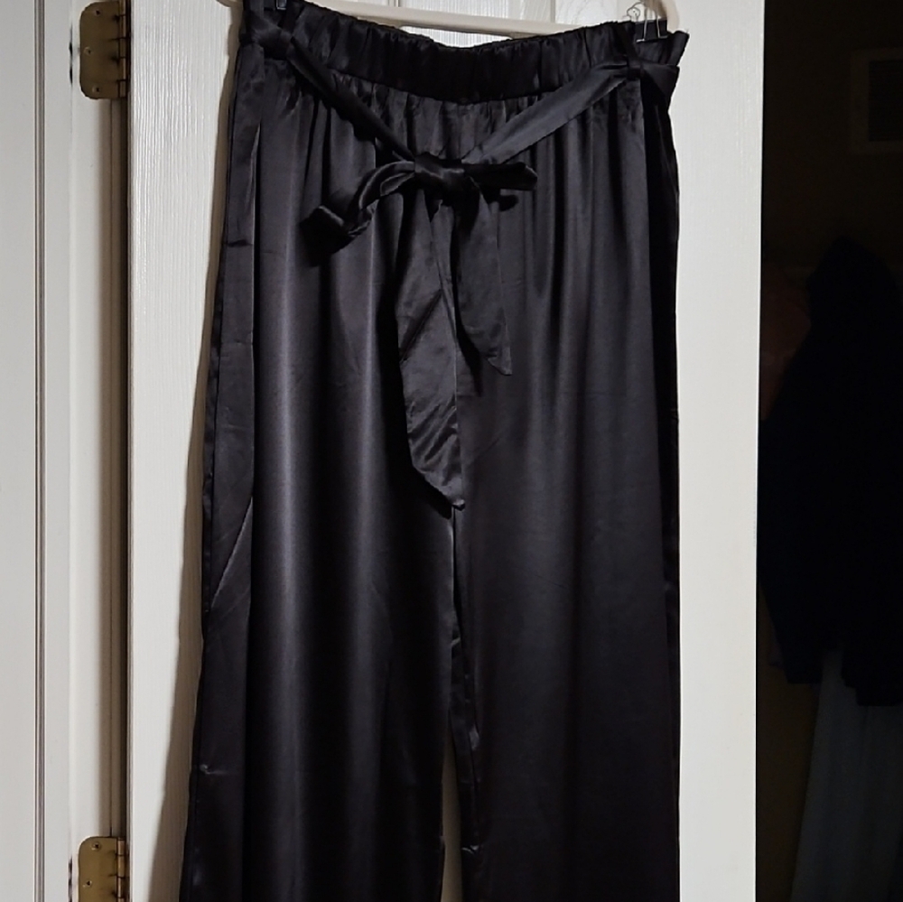 NWT Black Satin Wide Leg Pants Women's 2XL